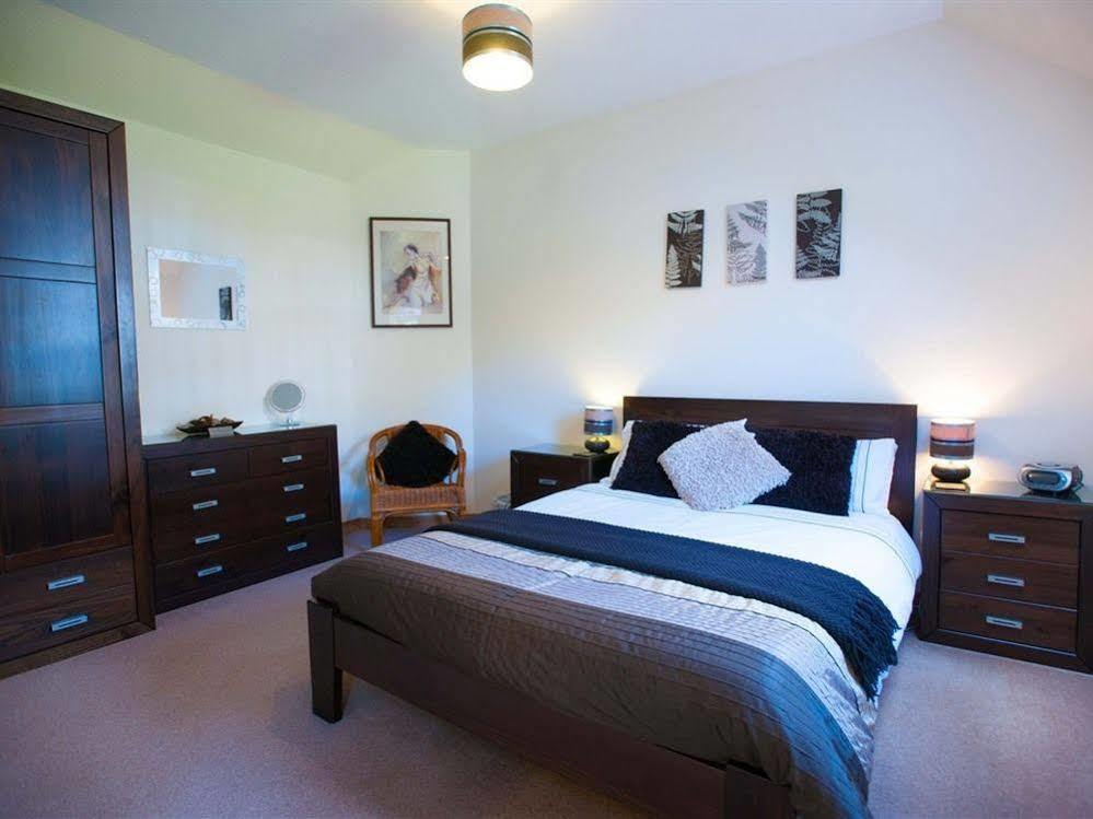 Glenernan Self Catering Cottages بالاتر المظهر الخارجي الصورة